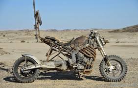 Jun 29, 2021 · since 2016, yamaha's yard built program has repeatedly breathed new life into the xsr700 platform. Die Motorrader Aus Dem Film Mad Max Fury Road Bikersnet Ch