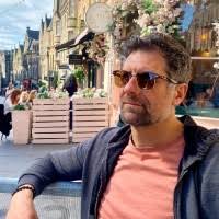 80+ profils pour “Perrone”