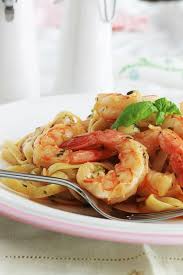 Pates Aux Crevettes A L Ail Et Persil Recette Rapide Recette Recettes De Cuisine Recette Pate Crevette Recette Cuisine Italienne