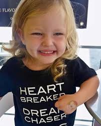 My condolences to this guy who killed the vibe @lukecombs