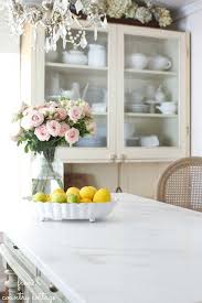 love the beautiful marble countertops