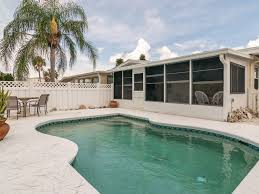 Sea Esta 3 2 Duplex Private Pool Close To Tennis Boat Ramp Dining Holmes Beach Holmes Beach Pool Private Pool
