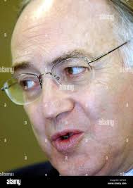 Oaklands college hi-res stock photography and images