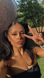 Downtown bartender with 9 years experience