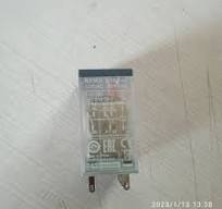 Schneider RXM Relay RXM2LB1F7, 120VAc
