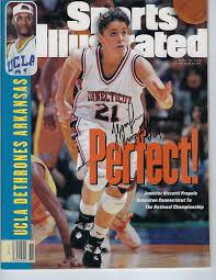 Suche nach birds birds birds. Uconn Women S Basketball Legends Sue Bird Shea Ralph And Jennifer Rizzotti Various Signed Items The Written Word Autographs