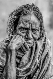 Black And White Old Woman Portrait Photography Portrait Of Old Women Portrait Old Faces Face Expressions