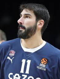 Daniel Diez's Instagram, Twitter & Facebook