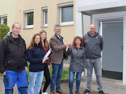 Schlusselubergabe An Das Studierendenwerk Stuttgart Neues Heim Die Baugenossenschaft