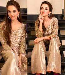 Rubab fatima kz komal meer. Komal Meer Is Looking So Pretty Clicked On Sets Of Her Drama Qurbatein Image Uploaded On Aug 21 2020 6 09 A M Damadam