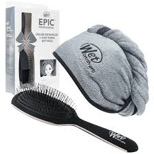 Eyeshadow brush makeup tools & brushes. Wet Brush Epic Professional Detangler Hair Towel Gift Pack