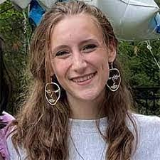 Elise Klinger's Instagram, Twitter & Facebook