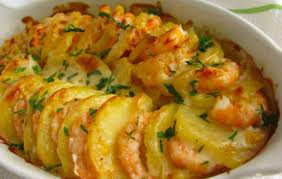 Recette Gratin De Crevettes Et De Pommes De Terre Gratin Recipe Potato Gratin Recipe Portuguese Recipes