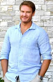 Lawson at the sydney premiere of any questions for ben? Australian Actor Josh Lawson Gives Up On Hollywood Leading Man Dream Daily Telegraph