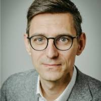 400+ "Klüss" profiles