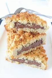 Sbriciolata A La Pate A Tartiner Ou Gateau Emiette A La Pate A Tartiner Facon Crumble Chocociframboise Le Blog Recette Recette Gateau Nutella Recettes De Cuisine