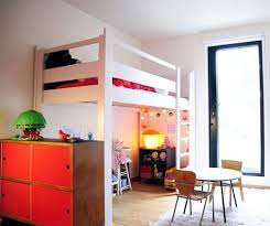 Hace Tiempo Publique Una Entrada Que Llamaba Marq Propuesta Duermo Sobre Mis Cosas Y En Ella Hablaba De Dist Camas De Loft Espacios De Desvanes Dormitorios