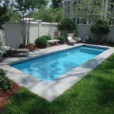 Chris Freeman On Instagram Your Pool Doesn T Have To Be Large To Make An Impact Simplici Backyard Pool Landscaping Small Pool Design Swimming Pools Backyard