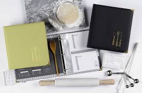 Amazon Com C R Gibson Gray Leatherette Lined Recipe Notebook 11 X 12 Kitchen Dining Leatherette Recipe Binder Gibson