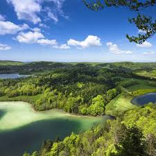 Jura Tourisme On Instagram Splendide C Est Le Premier Mot Qui Vient A L Esprit Lorsqu On Arrive Au Belvedere Des 4 Lacs Jura Tourisme Tourisme Jura France
