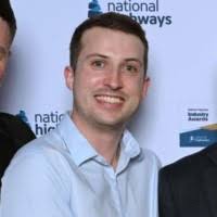 1400+ "'snedden" profiles