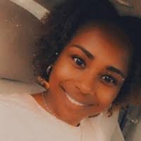 Danielle Pickering's Instagram, Twitter & Facebook