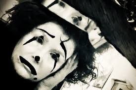 Merry Andra, Larmes de Clown:KNAG