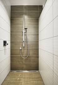 Bodengleiche Dusche Fliesen Holzoptik Badezimmer Weberhaus Bungalow Hausbaudirekt De Hausbaudirekt Deutsche Stifte Bodengleiche Dusche Fliesen Dusche Fliesen Badezimmer Renovieren