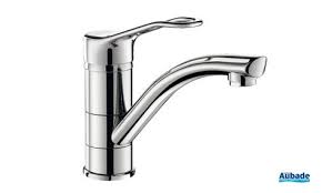 Si L Un De Vos Proches Ou Vous Meme Etes En Situation D Handicap Alors Le Mitigeur Pour Lavabo A Bec Orientable Delabie Est La Lavabo Mitigeur Mitigeur Lavabo