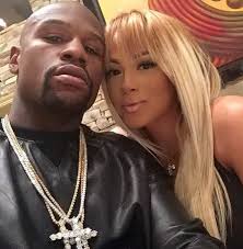 Everyone knows floyd mayweather beat his other girlfriend up. Floyd Mayweather Girlfriend Doralie Bad Medina Ready For Fight