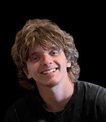 Sandra Melanson's Instagram, Twitter & Facebook