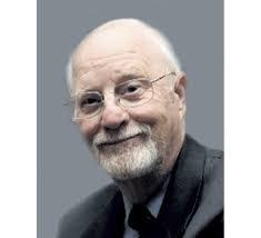 Pearl Loftus's Instagram, Twitter & Facebook