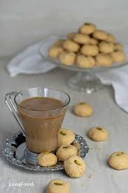 Jom cuba resepi mudah yang diberikan berikut.lain lain resepi: Biskut Kacang Peanut Cookies Aka Biskut Mazola