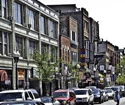 Wicker Park Bucktown Chicago Neighborhoods Choose Chicago Choose Chicago Chicago Neighborhoods Chicago Real Estate