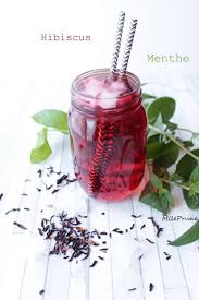 Eau Infusee Hibiscus Et Menthe Jus De Bissap Boissons Glacees Menthe Boisson