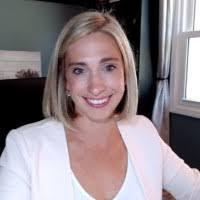 Elizabeth Doucette's Instagram, Twitter & Facebook