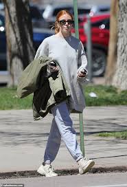 Stacey dooley has been branded a massive diva by strictly crew after making demands backstage ahead of the final. Stacey Dooley Exclusive Star Cuts A Casual Figure As She Films New Documentary In The Us Daily Mail Online