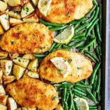 Crispy Sheet Pan Lemon Parmesan Garlic Chicken And Veggies Milanese Recipe Sheet Pan Dinners Easy Healthy Recipes Chicken Milanese