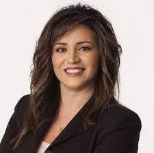 Lucy Arruda's Instagram, Twitter & Facebook