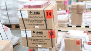 Vale la pena enfatizar que será la primera vez que este instituto organice una consulta popular, además la tendremos que hacer en el marco de la elección más grande que haya organizado el ine. El Ine Comienza A Repartir El Material Para La Consulta Popular Del 1 De Agosto Proceso