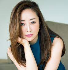 前髪でなりたいイメージを使い分け 神崎恵流 タイプ別美人度がアガるアレンジ術 画像 神崎恵 ジャパニーズビューティー レディース パーマヘア