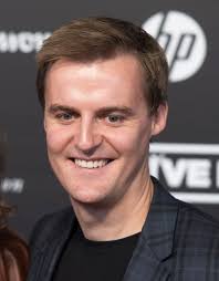 Hugh Evans's Instagram, Twitter & Facebook