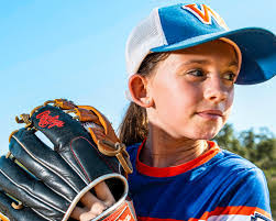 Stacie Rouse's Instagram, Twitter & Facebook