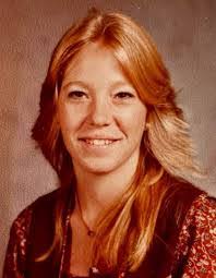 Debbie Beckett's Instagram, Twitter & Facebook