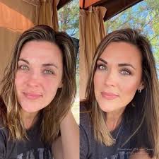 It's Makeover Monday and this is one of my faves to share!! How great is  her coverage with Seint••• -Walnut Contour for Redness & Eczema Correction  -Sunlit for under eye correction -Amber