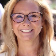 Kathleen Glaser's Instagram, Twitter & Facebook