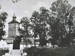 Rathaus von wehlau in ostpreußen). Orig Profi Foto Wohl Kirche Vorplatz In Wehlau Ostpreussen Seltene Ansicht Prussiya