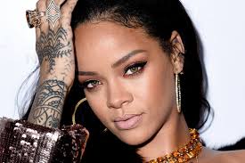 Rihanna(リアーナ)の人気曲ランキング！必聴の名曲を10曲厳選！ | 音ハコ
