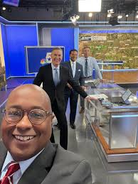 Wayne Carter, NBC 5 (@carterintheclassroom) • Facebook