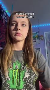 pierce.the.ava (@pierce.the.ava)